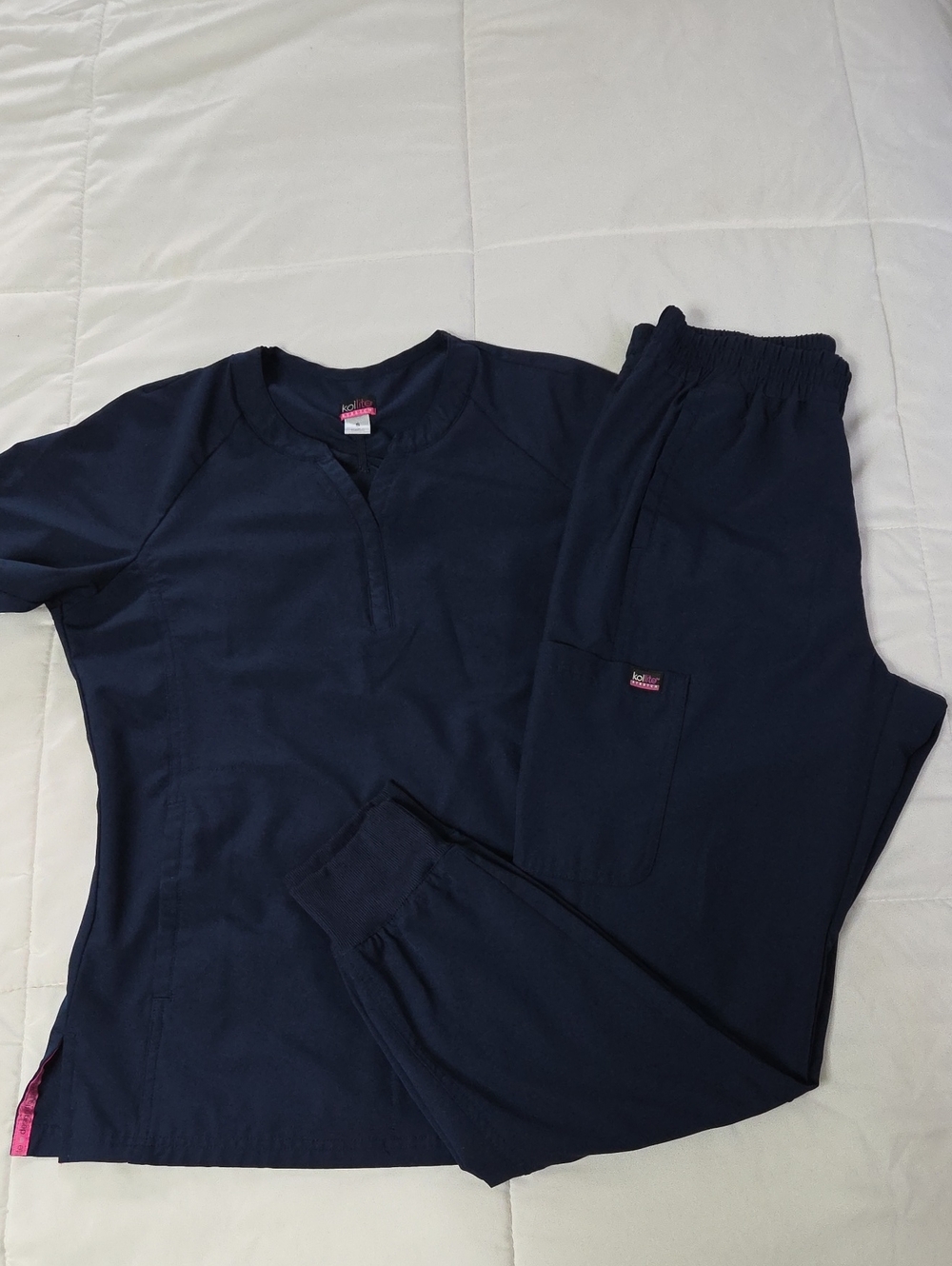 Koi Scrub Jogger Set